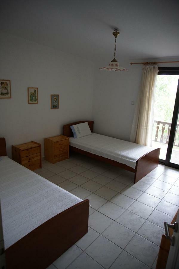 Seaside Vila Platanitis Exterior photo
